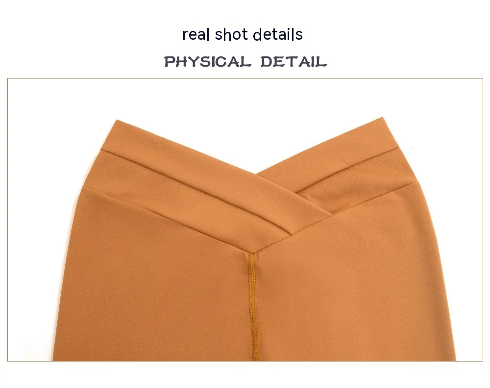Leggings yoga punto croce, abbigliamento sportivo e da allenamento. Pantaloni sportivi comodi ed eleganti per yoga, fitness e altre attività. — foto 4