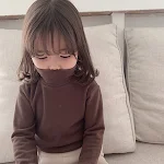 Blusa de Outono Inverno com Gola Alta e Quente Roupa Superior da Moda para Conforto e Estilo em Dias Frios Peça Essencial para o Inverno — foto 4