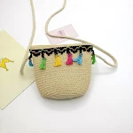 Conjunto de bolsa e carteira infantil para meninas estilosas. Ideal para escola e passeios, design moderno e funcional. — foto 17