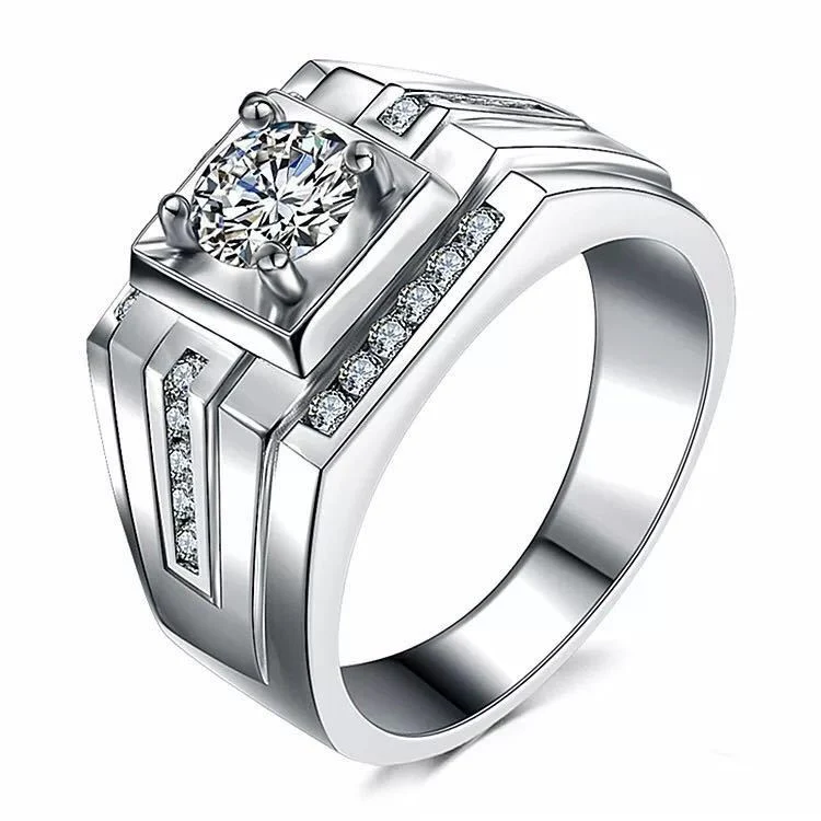 Anel Chiba banhado a prata com diamantes, elegante e versátil para casamentos e ocasiões especiais. Um anel clássico com personalidade e charme atemporal. — foto 71
