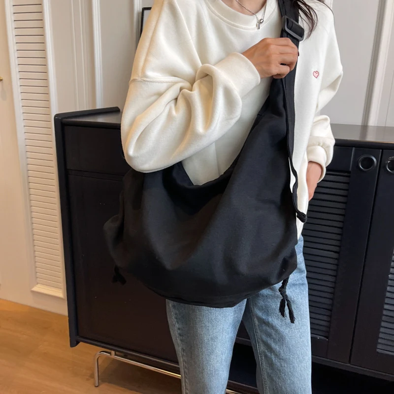 Women's Crossbody Bag Simple Shoulder Large Capacity Totes, Perfect for Daily Use, Comfortable and Stylish Shoulder Bag — photo 15