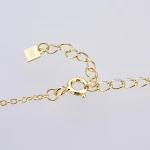 Collana in argento sterling con pendente rotondo piccolo. Semplice e raffinata decorazione per la clavicola. Eleva il tuo stile. — foto 12