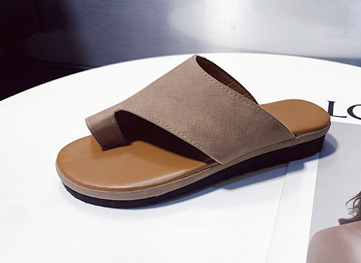 Title 3, Womens PU Leather Shoes, comfy platform and fl...