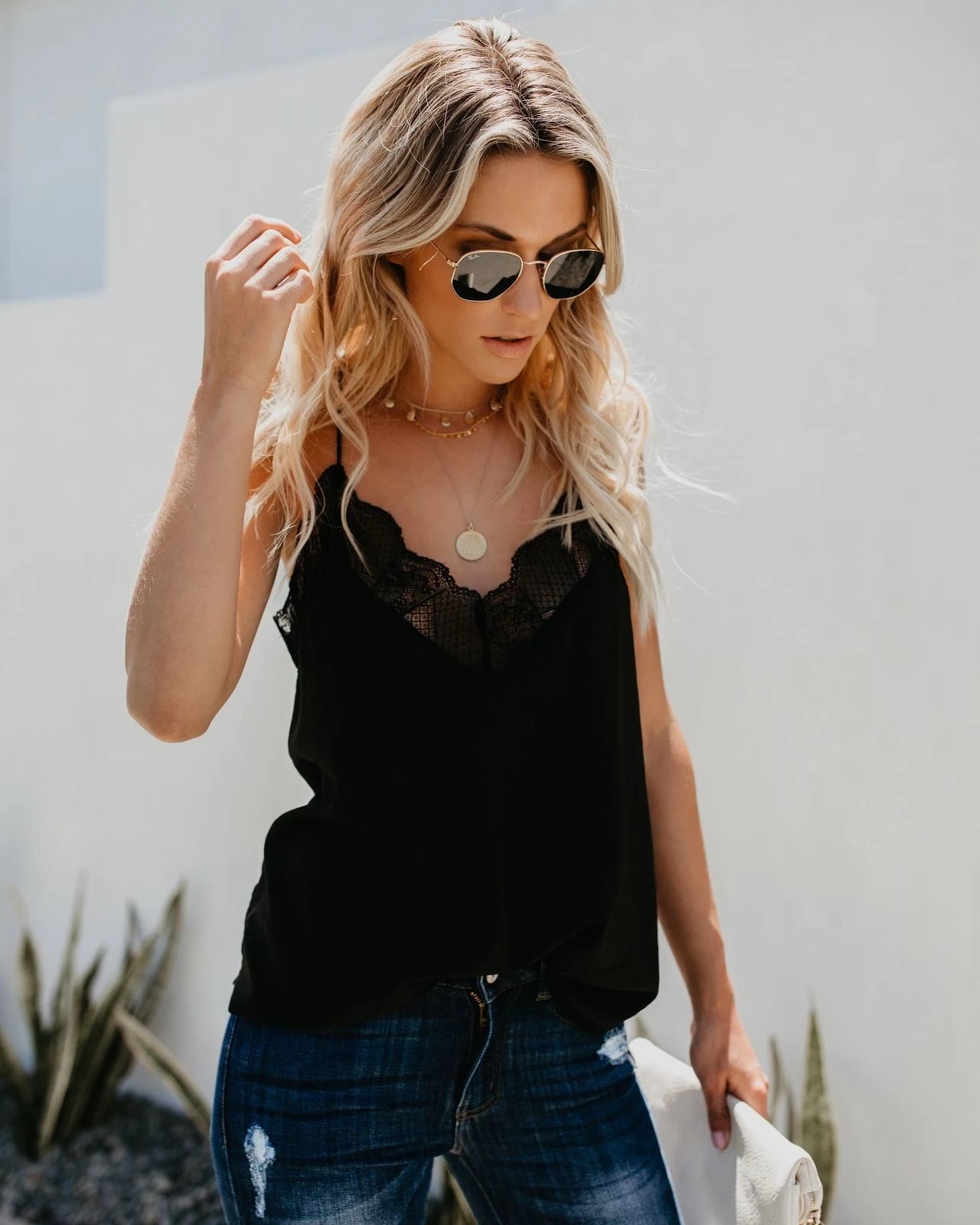 Chest mesh gauze backless camisole, ideal for layering and creating breezy looks. Perfect for warm weather and adding a — photo 2