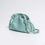 Nova Bolsa da Sorte com Cordão em Couro de Vaca e Cetim Chinês. Design elegante e charmoso para presentes e momentos especiais. Leve a sorte com você. — foto 20