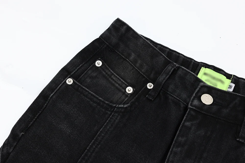 Men's casual loose fitting fashion slightly flared jeans, comfortable and stylish, perfect for everyday wear, offering a — photo 18