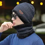 Sciarpa Sportiva da Uomo con Etichetta e Cappello con Fluff — foto 8