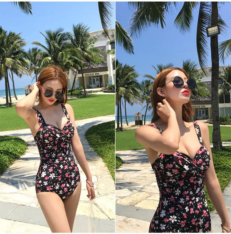 Title 1, Retro floral one-piece swimsuit for a flatterin...