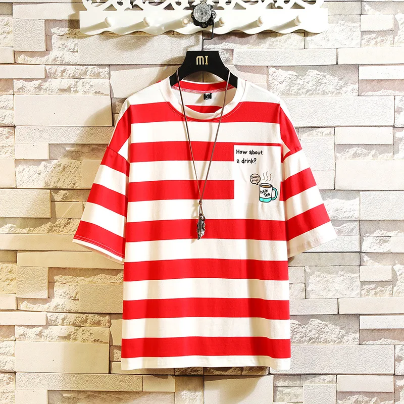 Nova moda masculina listrada em torno do pescoço de manga curta camiseta — foto 3