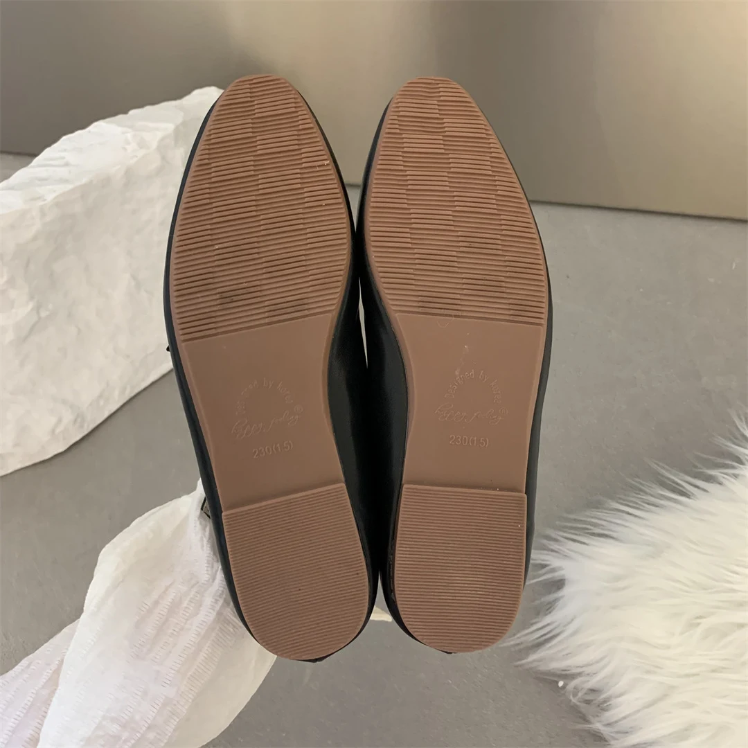 Title 7, Womens Retro Cross Buckle Flats Comfortable an...