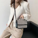 Bolsa Feminina Trendy e Portátil — foto 1