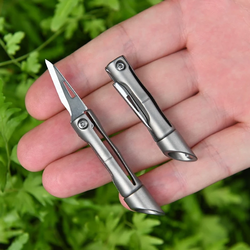 Title 2, Mini portable folding knife with bamboo keychai...