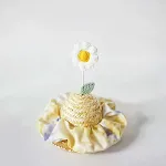 Creamy yellow flowers