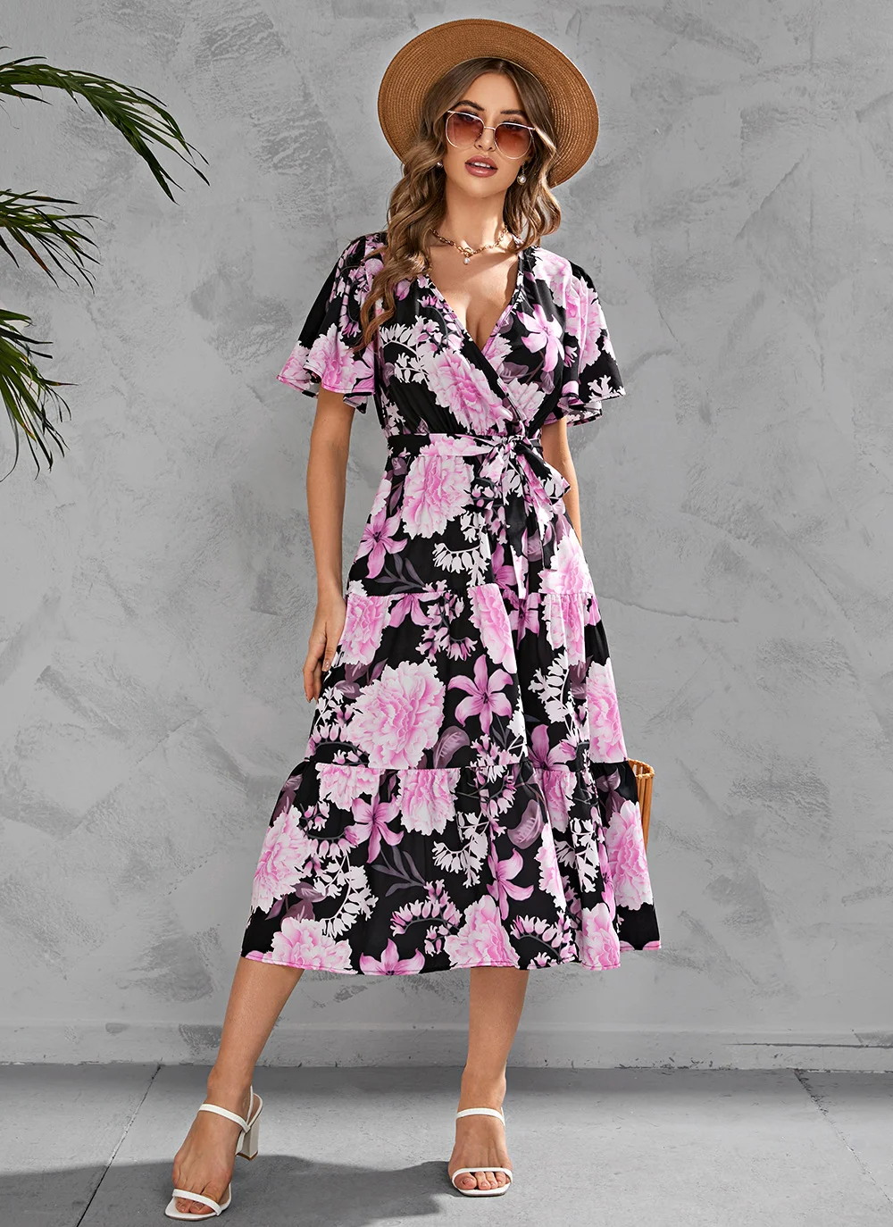 Printed V-neck Waist-tight Mid-length Dress — photo 4
