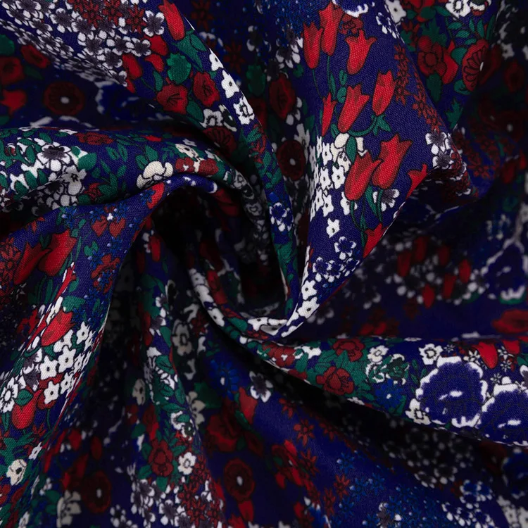 Dames halterjurk met korte mouwen en print Stijlvolle en comfortabele zomerjurk. Ideaal voor casual gelegenheden en feestjes. Een must-have voor elke garderobe. — foto 9