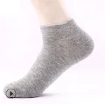 Herren Baumwollsocken Frühling Sommer Sportsocken kurz atmungsaktiv geruchshemmend einfarbig Bootssocken — foto 7