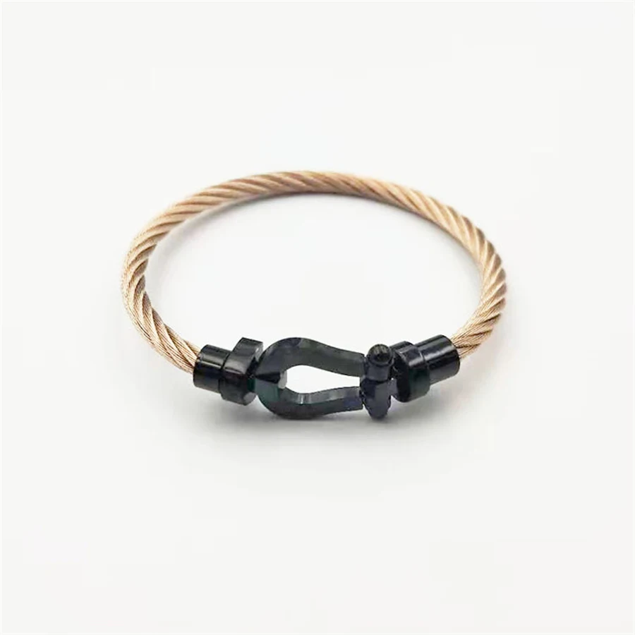 Pulseira de fio de aço inoxidável com fivela magnética Elegância e praticidade em uma pulseira durável e com fecho magnético seguro para homens modernos. — foto 4