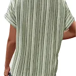Blusa listrada feminina de manga morcego longa. Conforto e estilo em uma só peça. Perfeita para looks casuais e modernos. Caimento solto e elegante. — foto 2