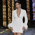 Saia de terno slim branco com costura de penas da moda em V profundo — foto 4
