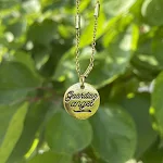 Colar Simples e Personalizado com Letra de Anjo, Moda Popular, uma joia que expressa seu estilo e ideal para presentes. — foto 2