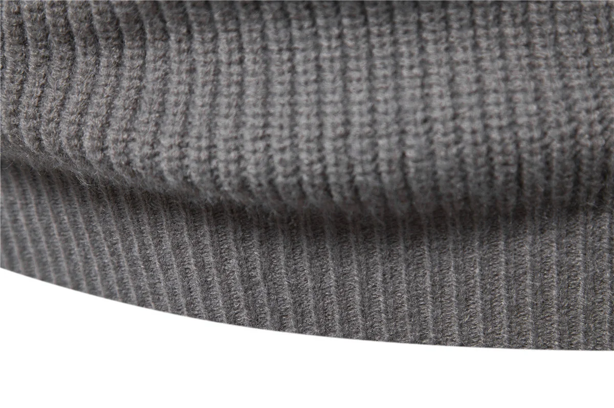 Men's knitted color block turtleneck sweater, perfect for warmth and style this winter. A comfortable and fashionable es — photo 9