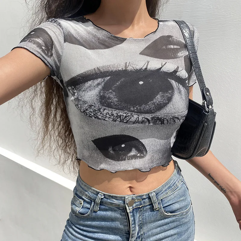Camiseta Top Curta com Estampa de Orelha de Madeira e Olhos Grandes, tecido de rede, Perfeita para um visual moderno, fresca e estilosa, ideal para o verão — foto 5