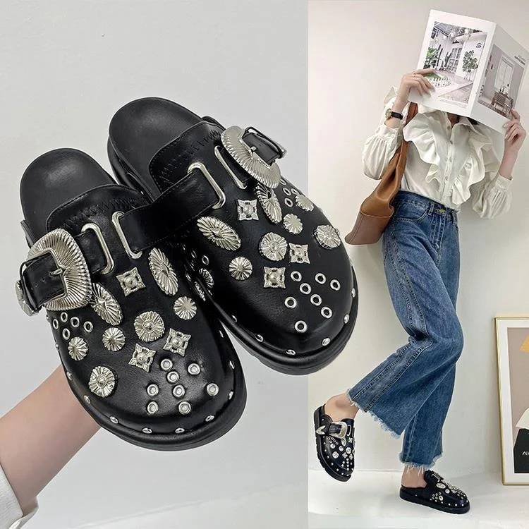 Sapatilhas semi-slipper retrô britânicas com plataforma e rebites. Conforto e estilo flat para um visual moderno e único. — foto 8