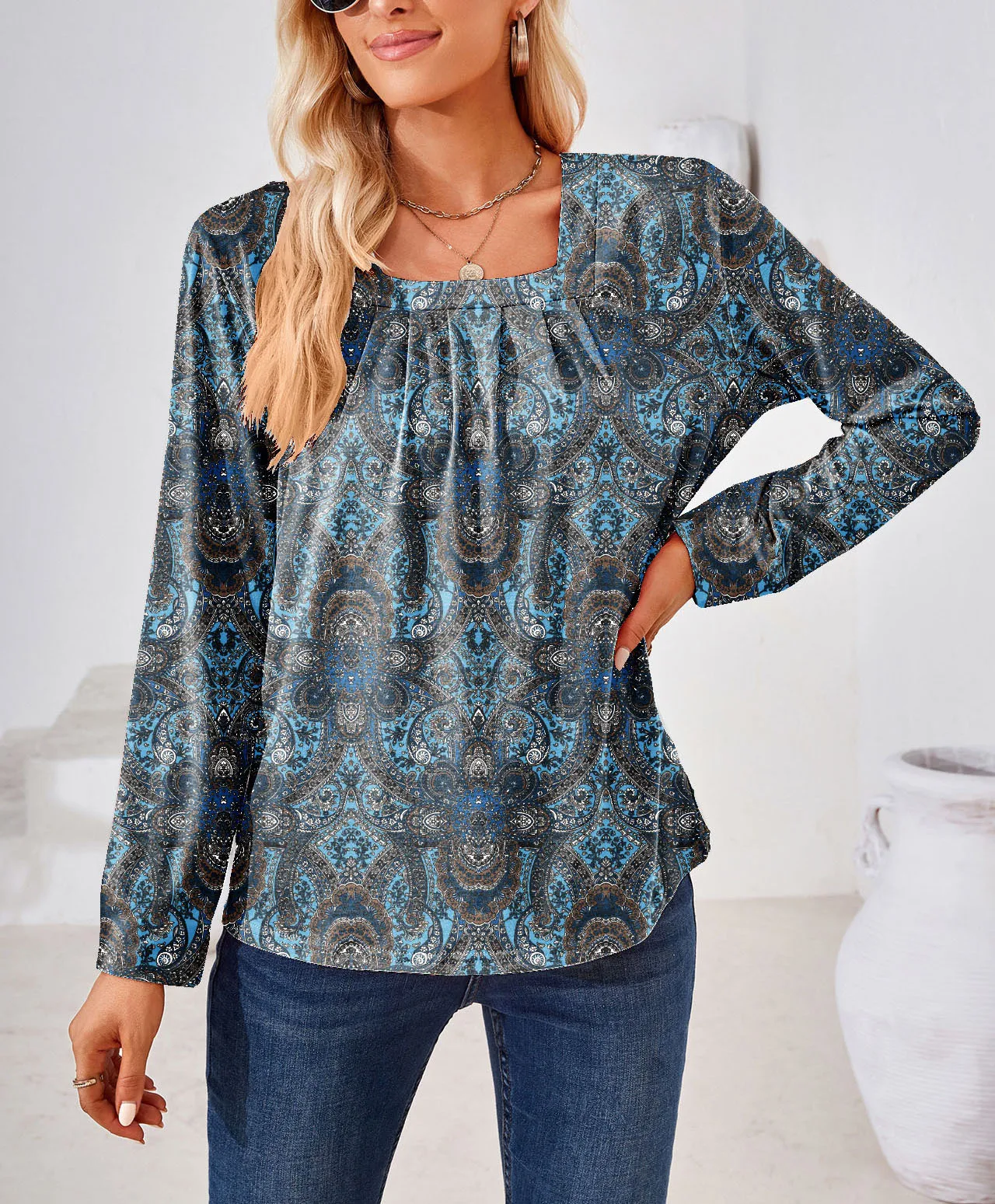 Title 7, T-shirt donna casual, colletto quadrato, pieghe...
