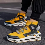 Chaussettes montantes sport respirantes et baskets décontractées. Confort et style pour le sport et la vie quotidienne. Idéales pour toutes activités. — photo 2