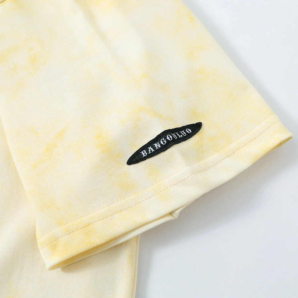 Large-Area Printed Lettered Casual T-shirt for comfortable everyday wear and expressing yourself. Enjoy its stylish desi — photo 1