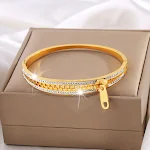 Pulseira Exclusiva para Meninas, Design de Nicho Personalizado, Zíper de Aço Titânio Avançado — foto 4