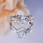 Anel de diamante artificial luxuoso e elegante. Perfeito para momentos especiais, com brilho deslumbrante e design sofisticado. — foto 8