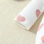 Macacão de Dia dos Namorados para Bebê Menina Primavera com estampa de coração, perfeito para o conforto e amor. — foto 18