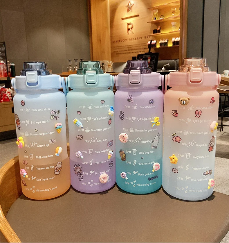 Title 10, Big Water Bottle Summer Portable 2 Liters Capac...