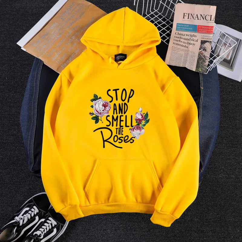 Moletom com capuz de letras criativas, solto, estilo coreano para estudantes. Jaqueta com capuz para um visual descontraído e moderno. — foto 10