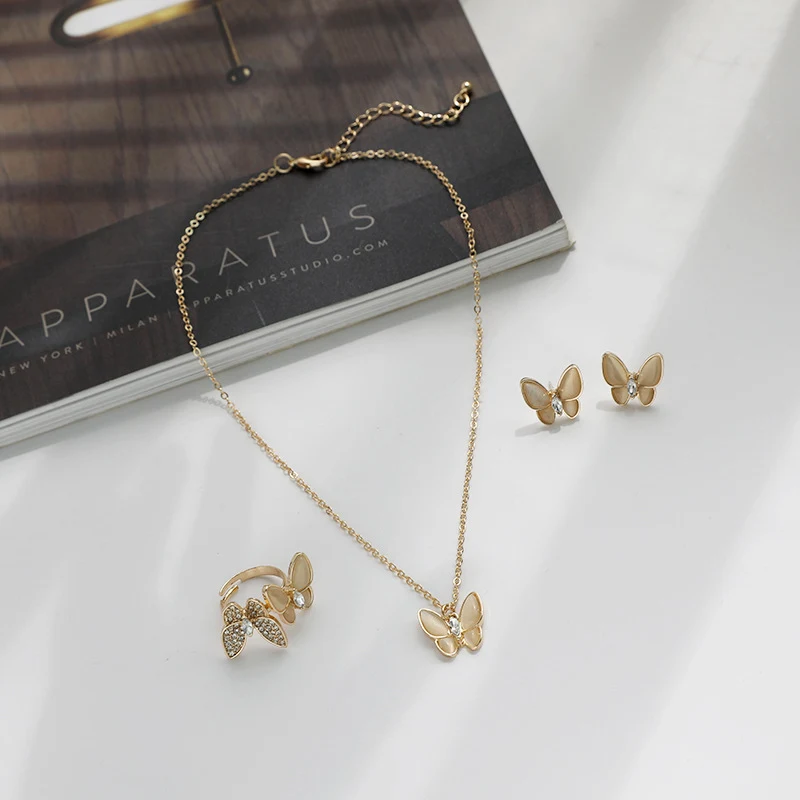 Title 6, Conjunto Super Fada Borboleta