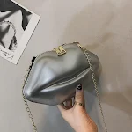 Bolsa mensageiro de um ombro Lip Personality Chain, ideal para transportar seus pertences com estilo, prática e moderna para o dia a dia. — foto 1