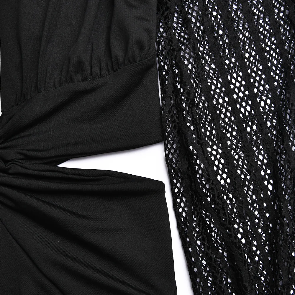Title 8, Macacão Spicy Deep V Backless Feminino Maré