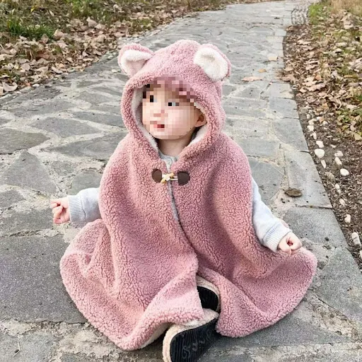 Title 4, Xale infantil de urso com forro de lã polar que...