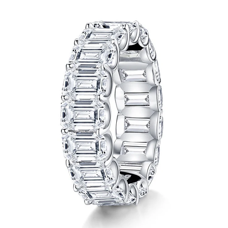 Anel de Prata Esterlina com Simulação de Diamante de Alto Carbono para um Brilho Excepcional. Joia Elegante e Acessível. — foto 8