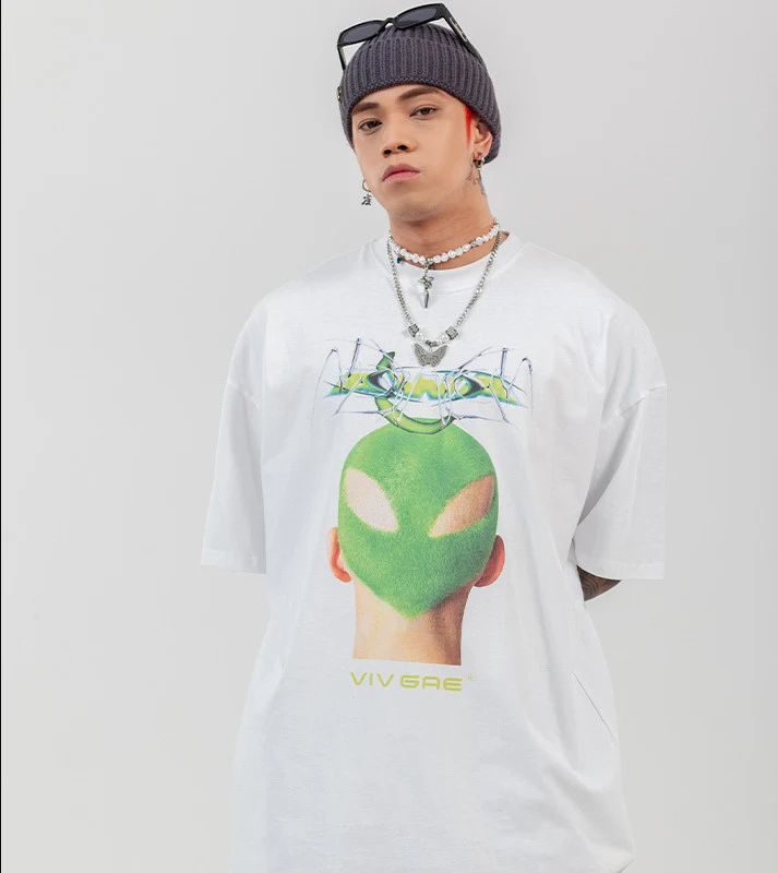 Men's European and American Graffiti Super Hot Short-sleeved T-shirt, stylish and comfortable for a modern streetwear lo — photo 4