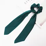 Long streamer dark green