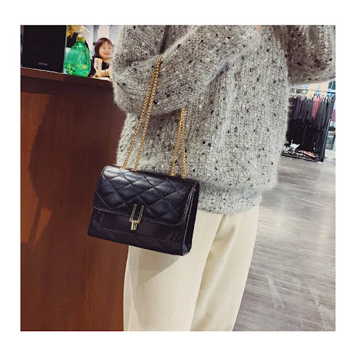 Title 28, Bolsa de ombro fashion casual com corrente, est...