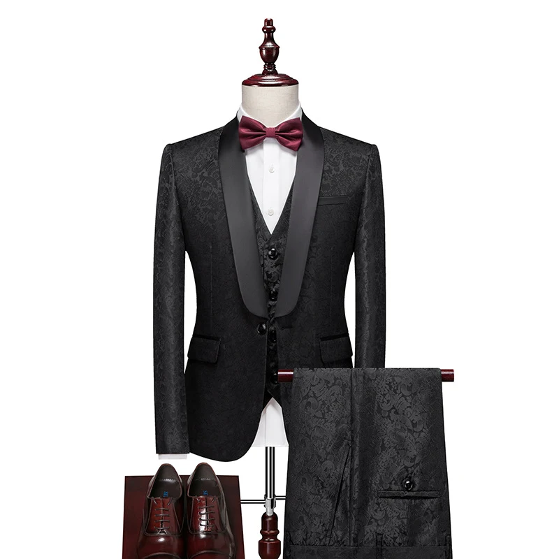 Men's plus-size wedding suit with shawl collar. Experience comfort and style on your special day. A perfect choice for t — photo 3