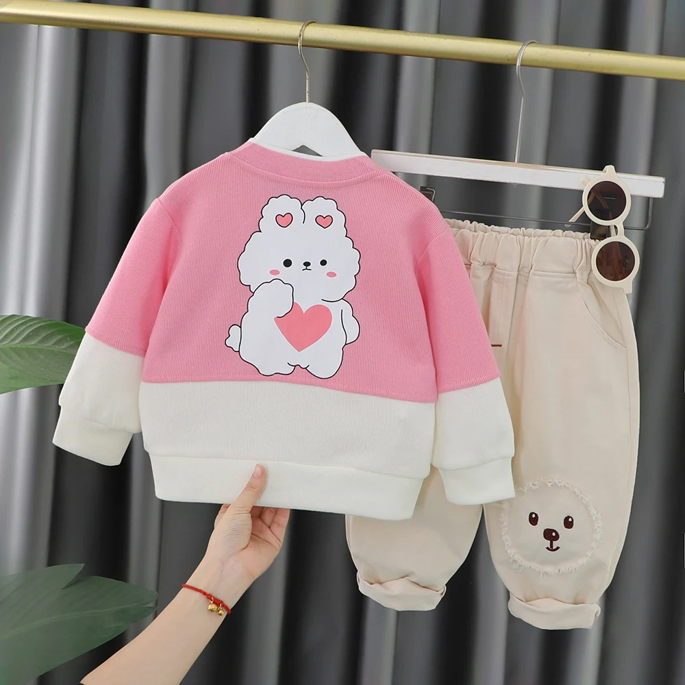 Kinder Cardigan Dreiteilig Frühling Herbst Neu Bequeme Jacke für Kinder Vielseitiges Outfit für kühlere Tage Warme Strickjacke und passendes Set — foto 24