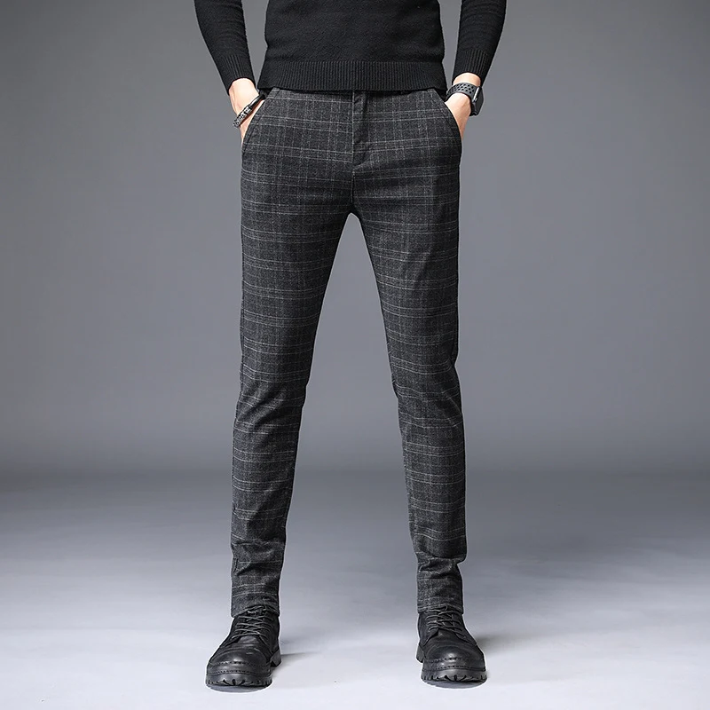 Pantalones casuales rectos a cuadros para hombre, ideales para un look relajado y con estilo, cómodos para el día a día y versátiles. — foto 1