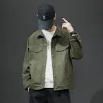 Top de moda curto, solto e versátil. Camiseta fashion simples, ideal para looks descontraídos e elegantes, perfeita para o dia a dia com conforto. — foto 4