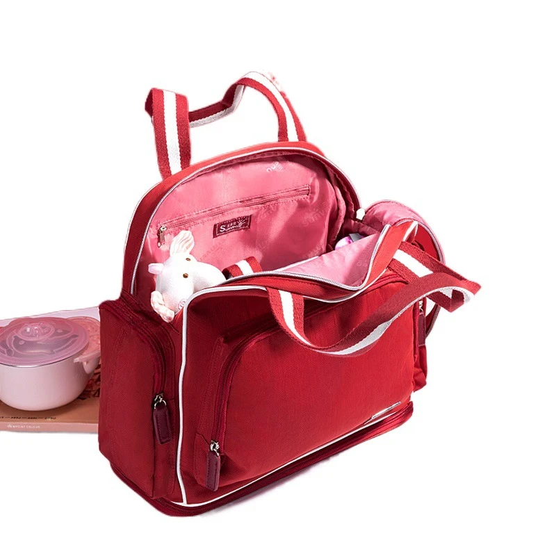 Mochila Bolsa Mamãe Fashion, Grande Capacidade e Portátil. Leve, ideal para mães com bebês, perfeita para passeios e viagens. — foto 6