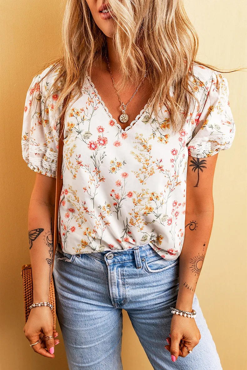 Personalized Floral T-shirt for Women Design Your Own Perfect Gift Customized with Flowers and Text Unique Fashion State — photo 5