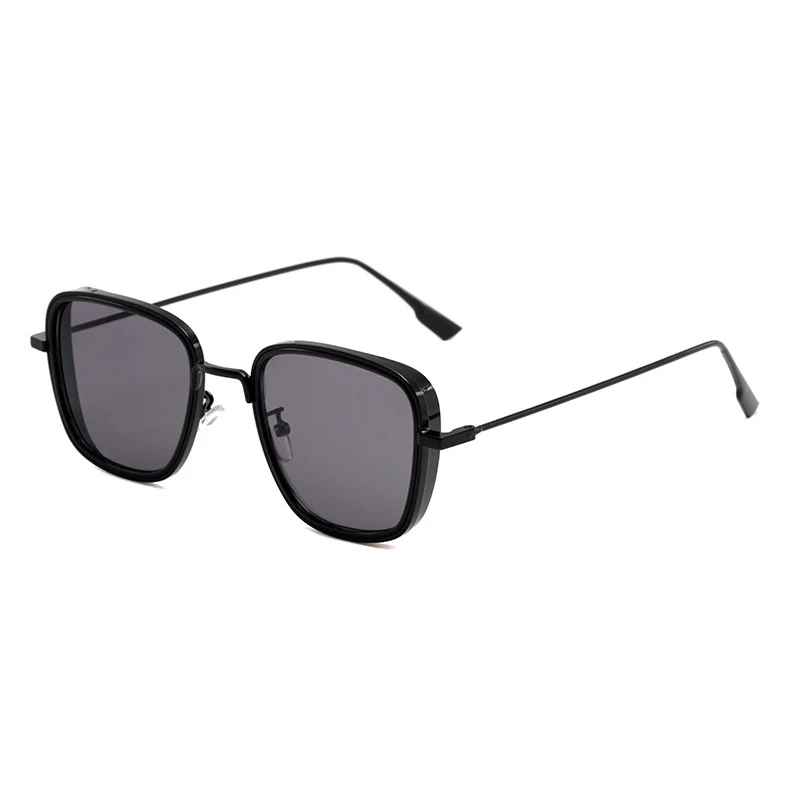 Óculos de sol personalizados e estilosos. Crie seus óculos únicos com proteção UV. Combine moda e funcionalidade para um visual impecável. — foto 2